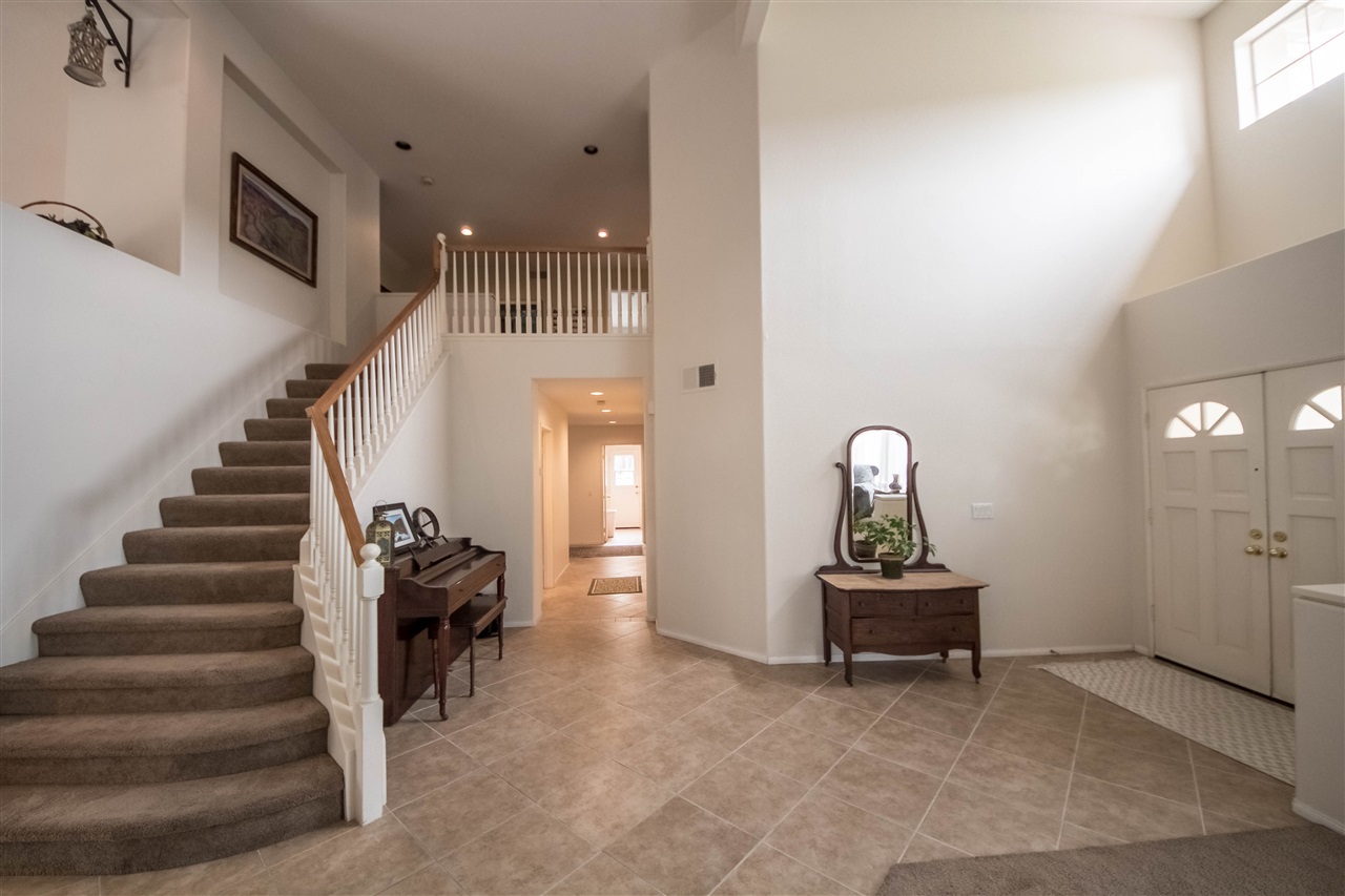12189 Sage View Road Poway, CA 92064 - Photo 5 of 24