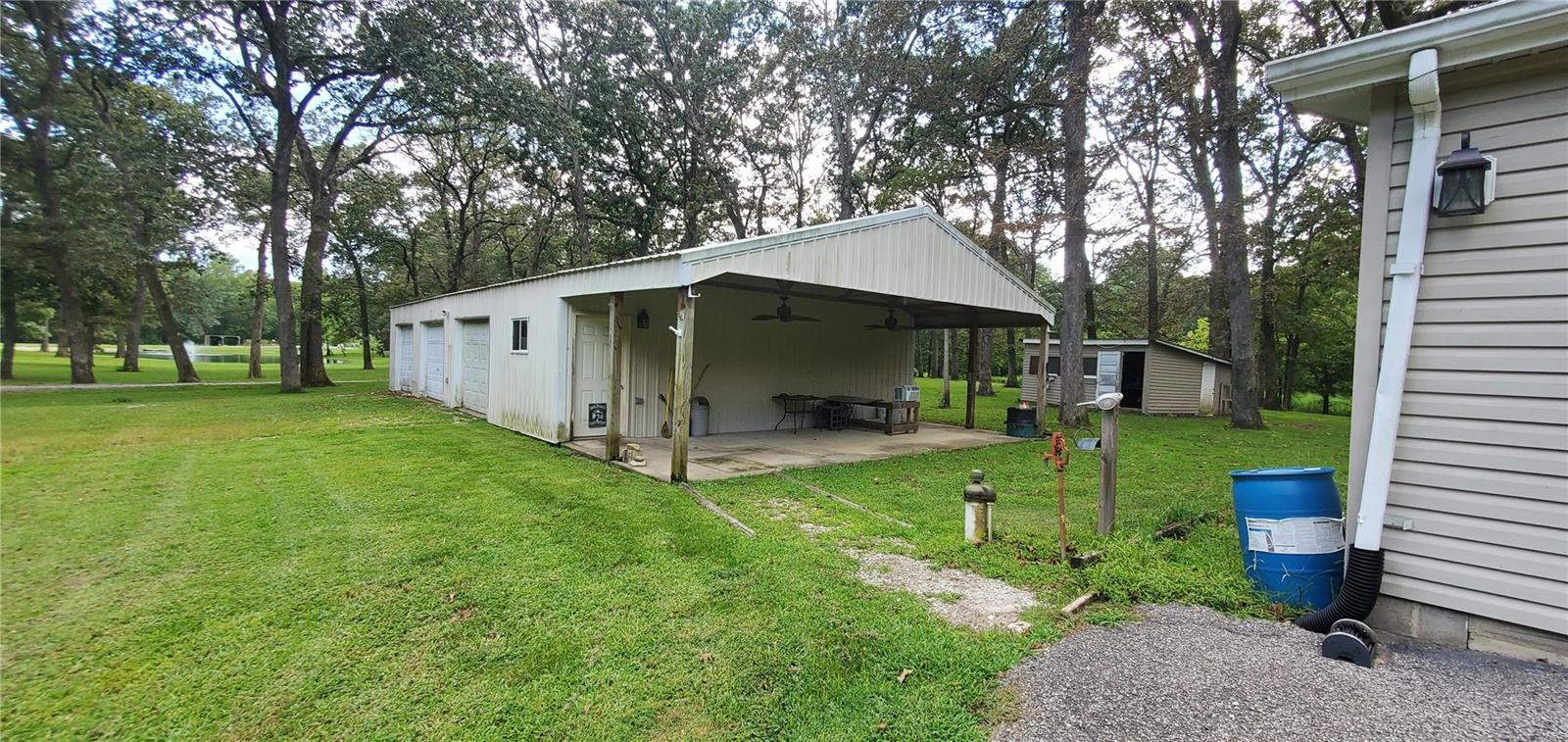 2455 Deer Run Road New Athens, IL 62264 - Photo 21 of 41