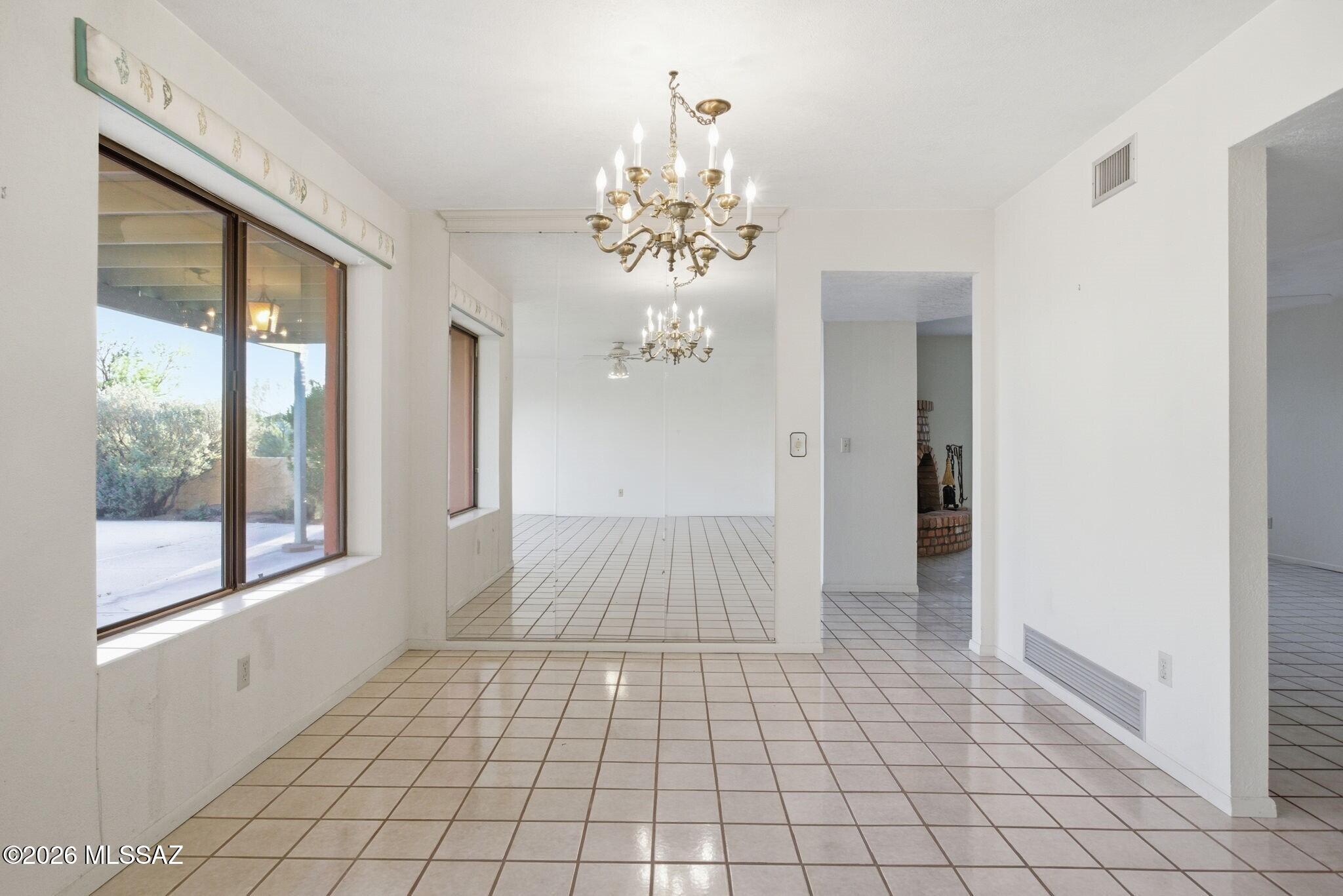 6090 East River Road Tucson, AZ 85750 - Photo 18 of 49