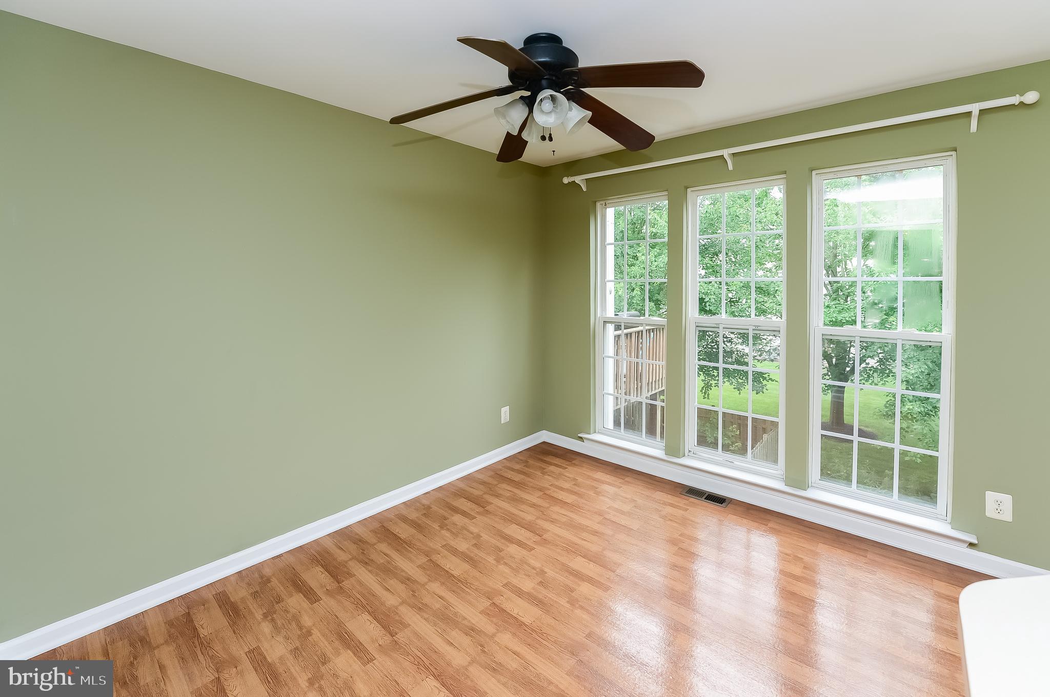 33 Firethorn Lane Riverside, NJ 08075 - Photo 19 of 32 Gallery Image 19