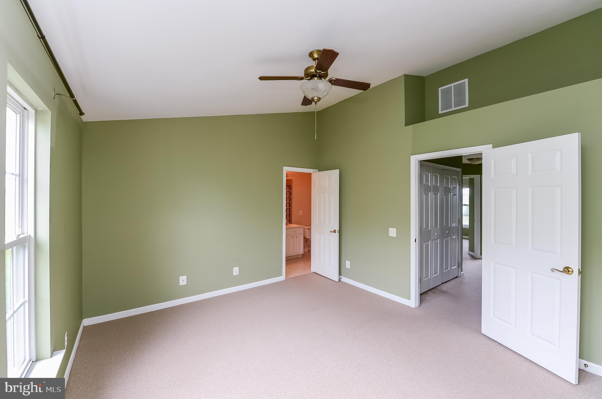 33 Firethorn Lane Riverside, NJ 08075 - Photo 28 of 32 Gallery Image 28