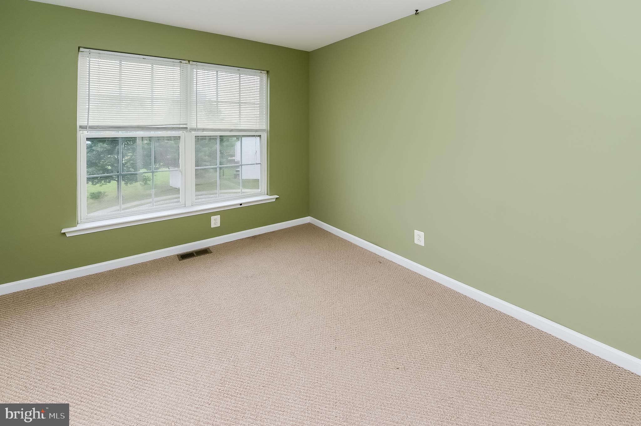 33 Firethorn Lane Riverside, NJ 08075 - Photo 30 of 32 Gallery Image 30