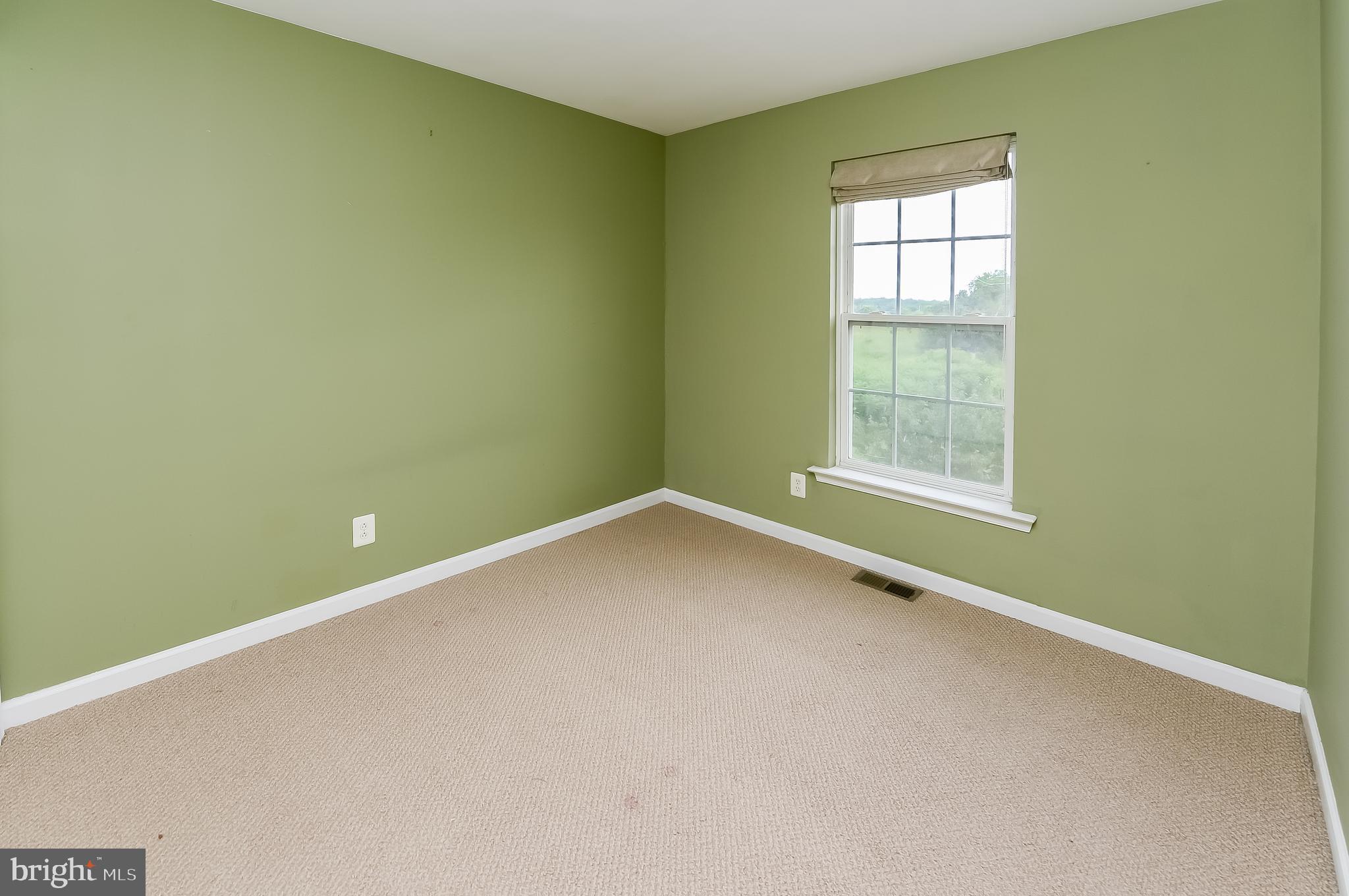 33 Firethorn Lane Riverside, NJ 08075 - Photo 31 of 32 Gallery Image 31