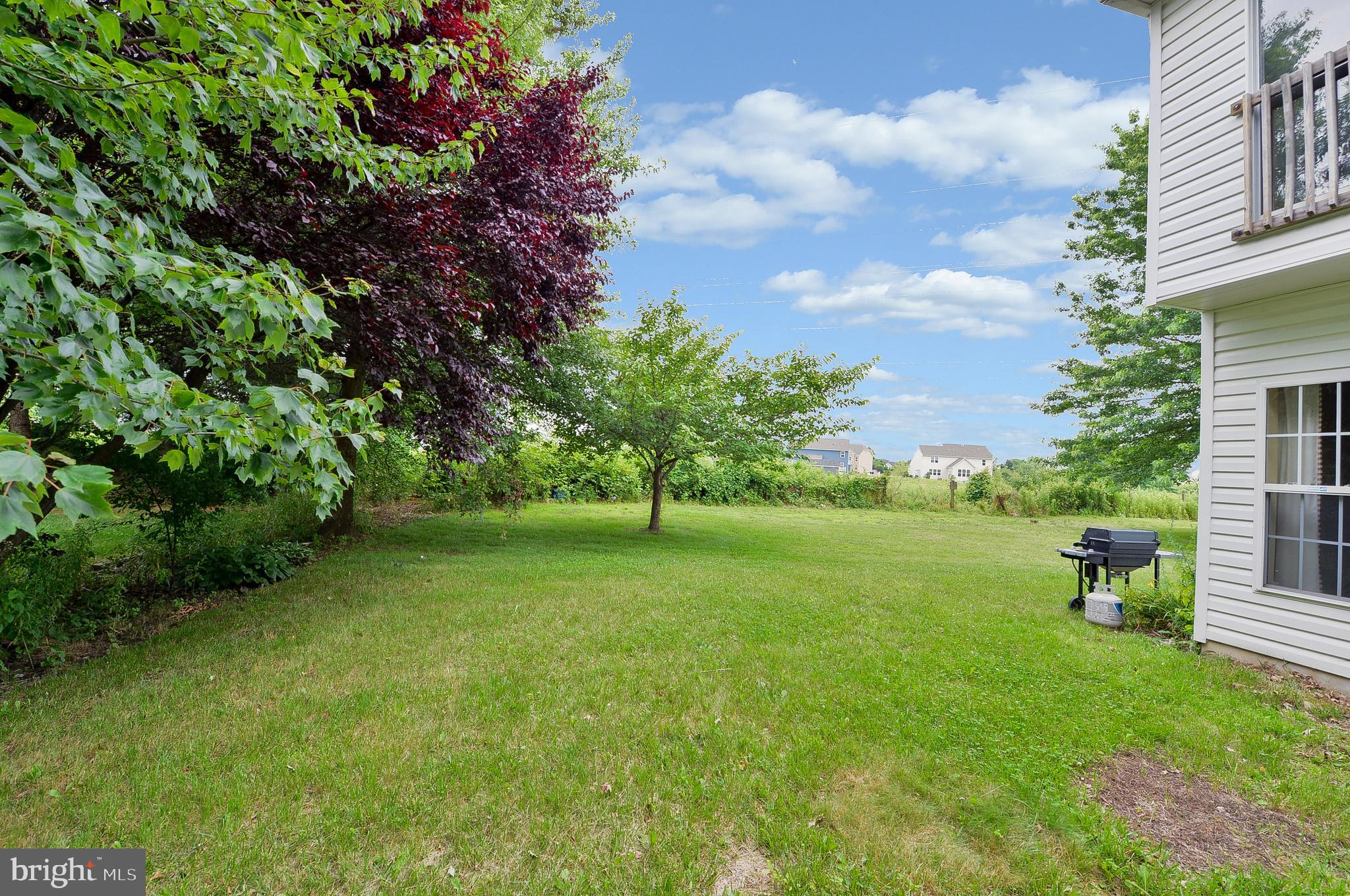 33 Firethorn Lane Riverside, NJ 08075 - Photo 7 of 32 Gallery Image 7