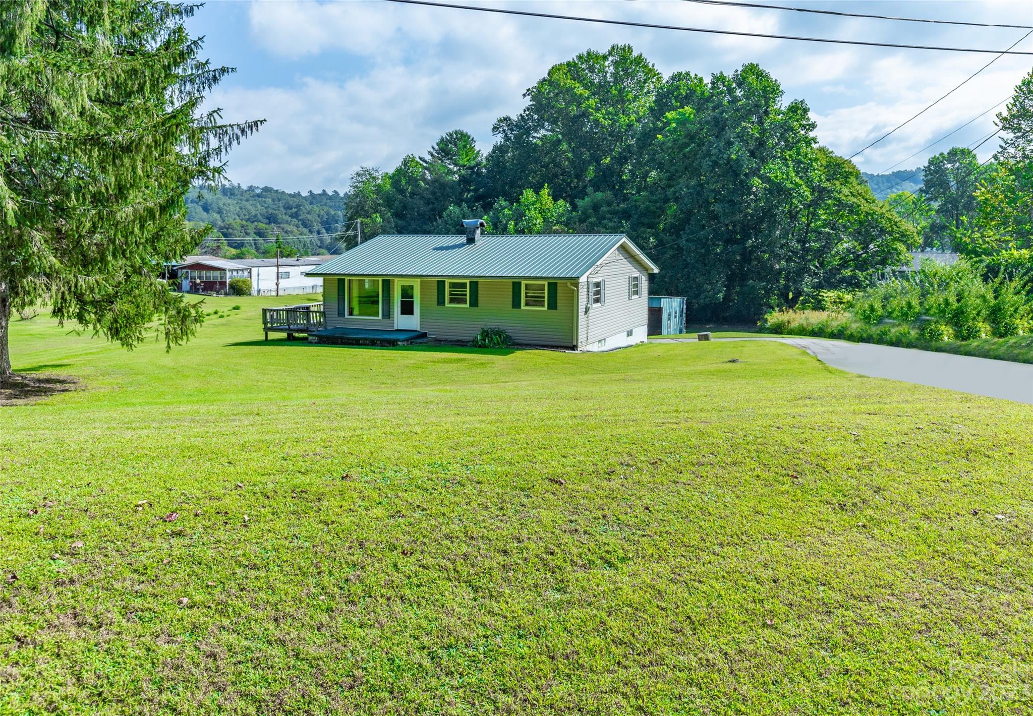 881 Elm Bend Road Brevard, NC 28712 - Photo 30 of 35 Gallery Image 30