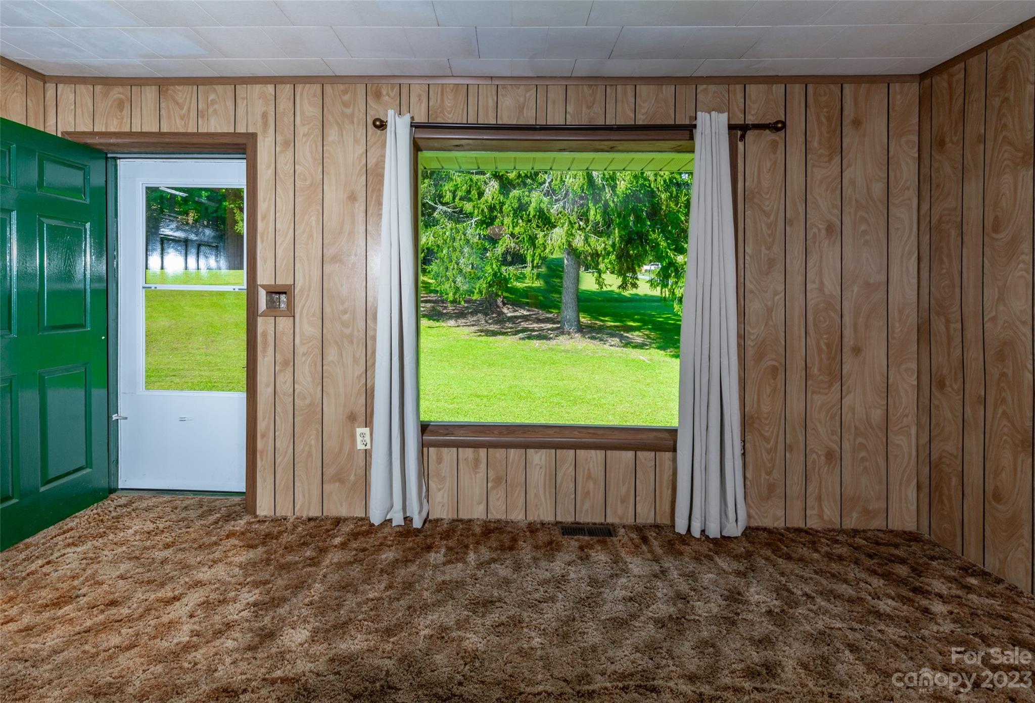 881 Elm Bend Road Brevard, NC 28712 - Photo 6 of 35 Gallery Image 6