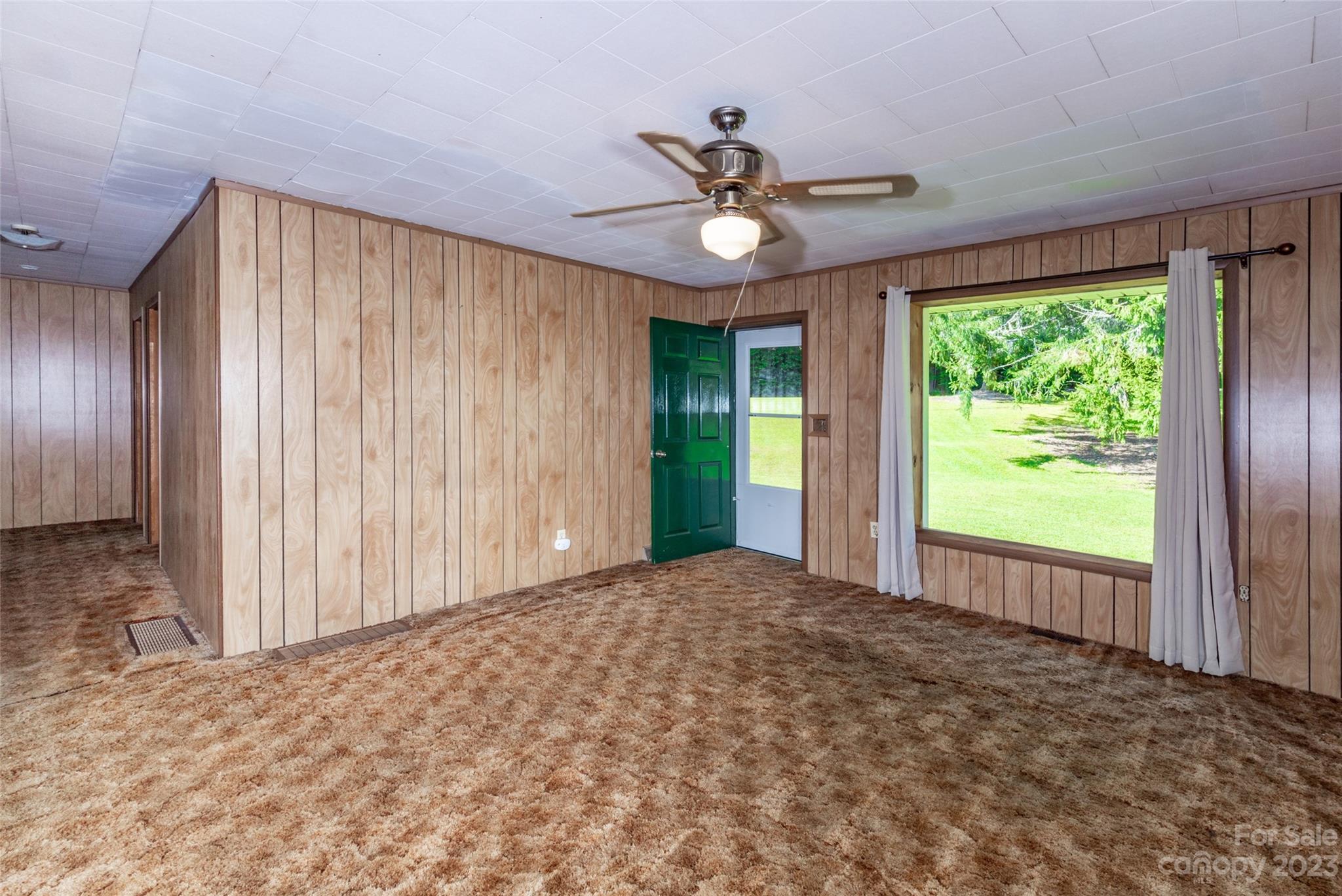 881 Elm Bend Road Brevard, NC 28712 - Photo 9 of 35 Gallery Image 9