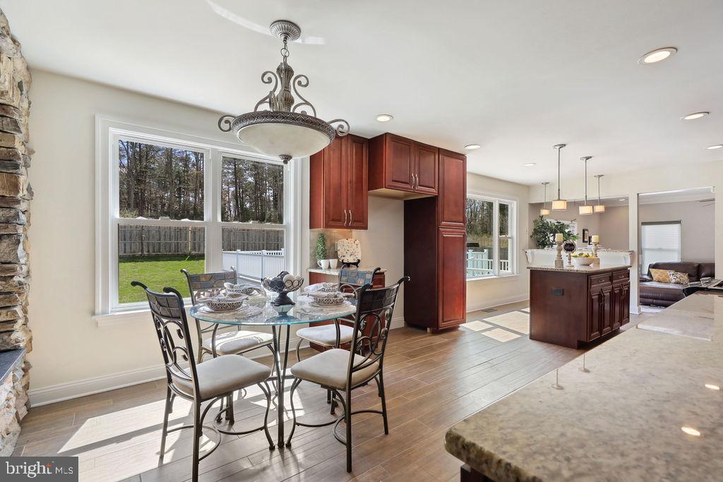 9 Blue Grass Road Clementon, NJ 08021 - Photo 18 of 47 Kitchen