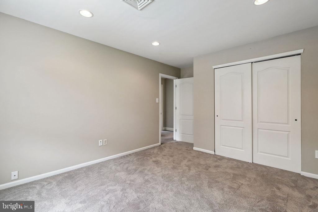 9 Blue Grass Road Clementon, NJ 08021 - Photo 40 of 47 Bedroom