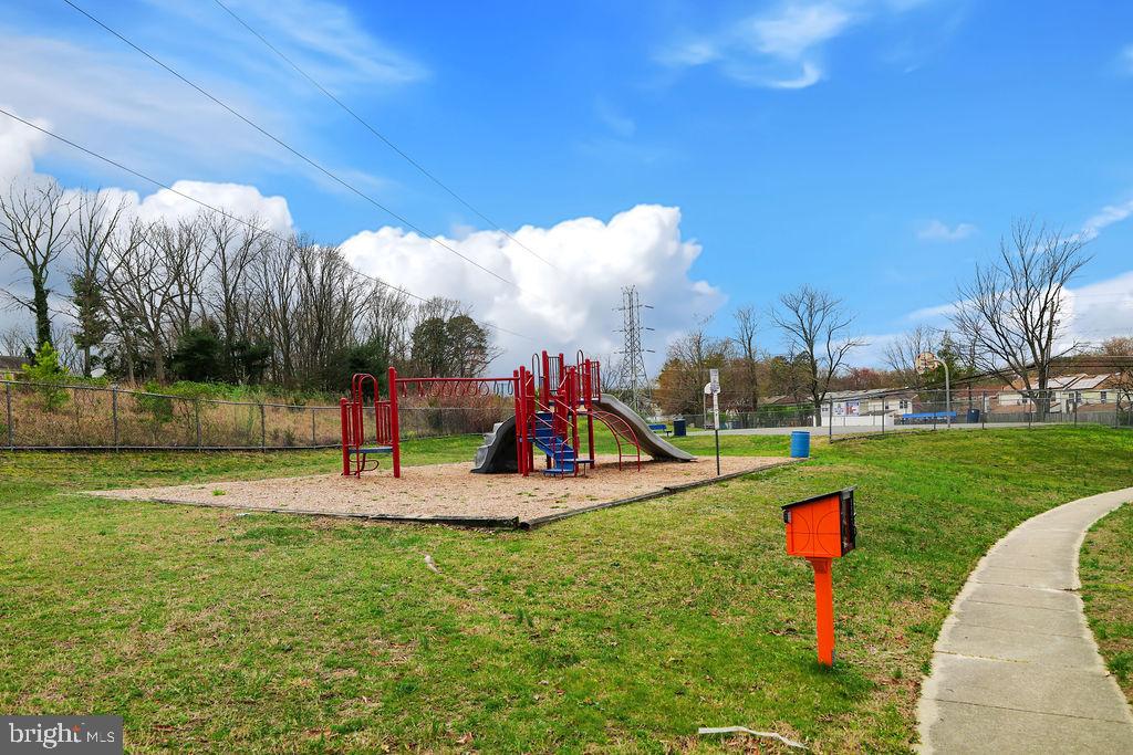 9 Blue Grass Road Clementon, NJ 08021 - Photo 44 of 47 Community Playground
