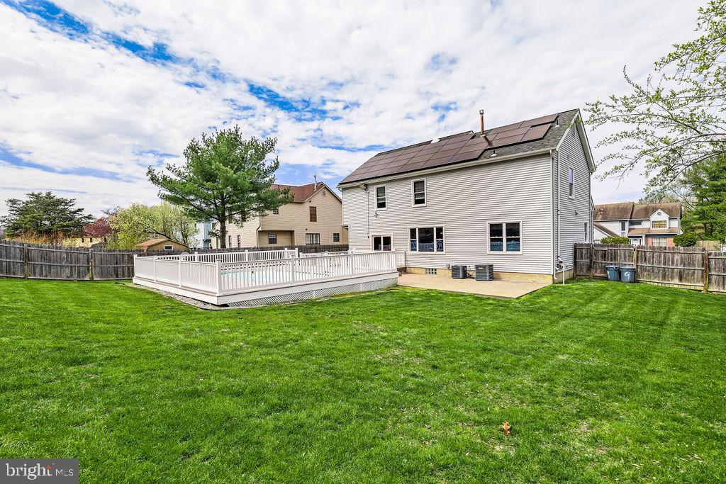 9 Blue Grass Road Clementon, NJ 08021 - Photo 10 of 47 Backyard