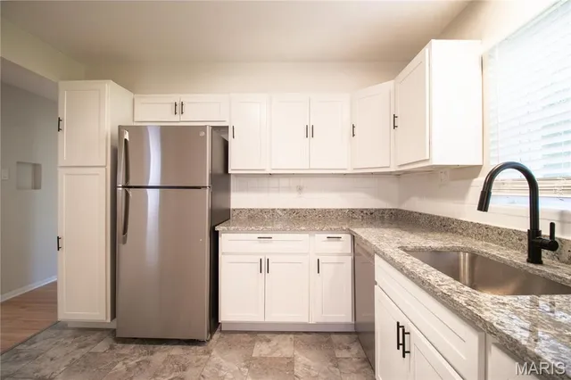 $1,750 | 7240 Balson Avenue, Unit 2F, University City, MO 63130