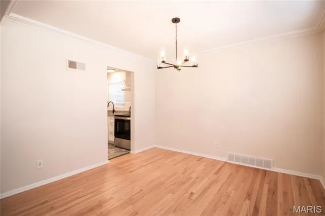 $1,750 | 7240 Balson Avenue, Unit 2F, University City, MO 63130