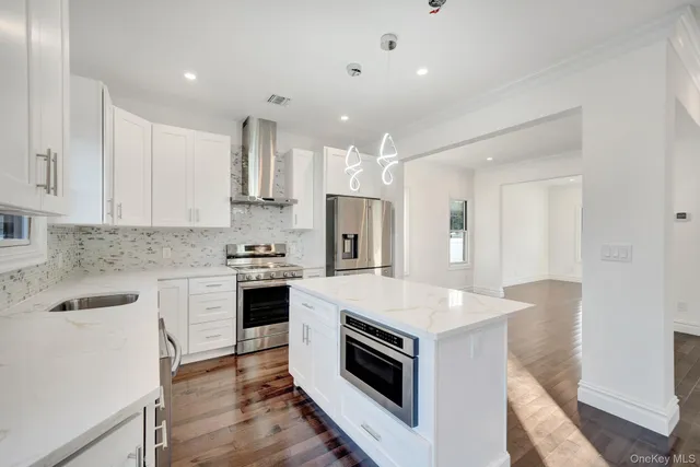 $1,150,018 | 69 East Cherry Street, Hicksville, NY 11801