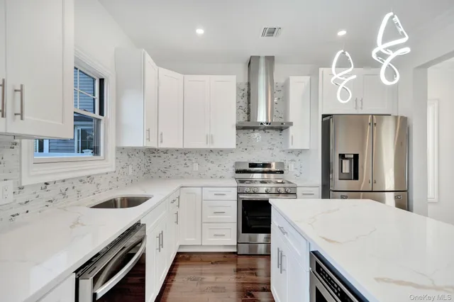 $1,150,018 | 69 East Cherry Street, Hicksville, NY 11801