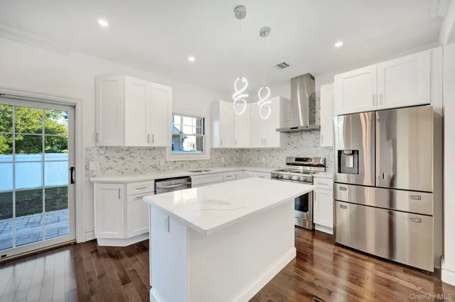 $1,150,018 | 69 East Cherry Street, Hicksville, NY 11801