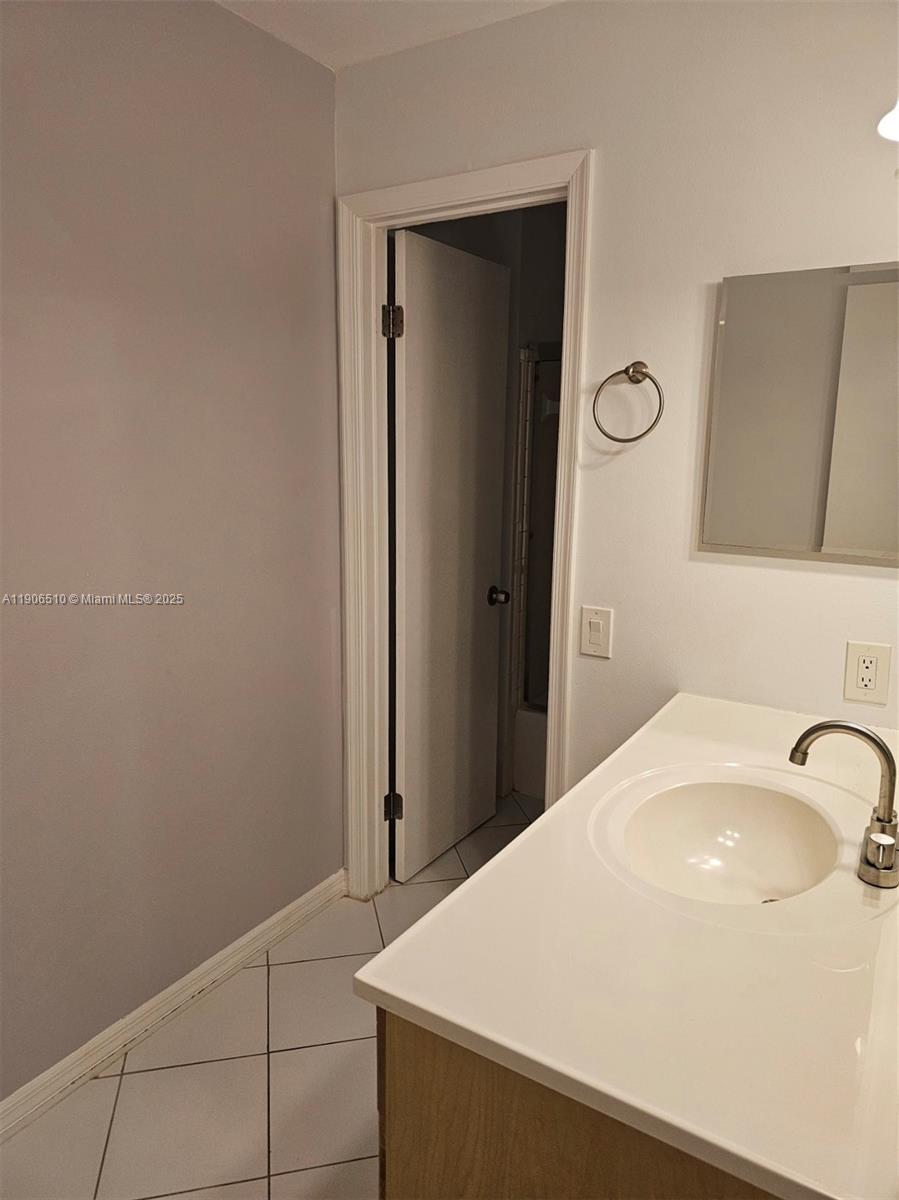 7572 Courtyard Run East Boca Raton, FL 33433 - Photo 10 of 13