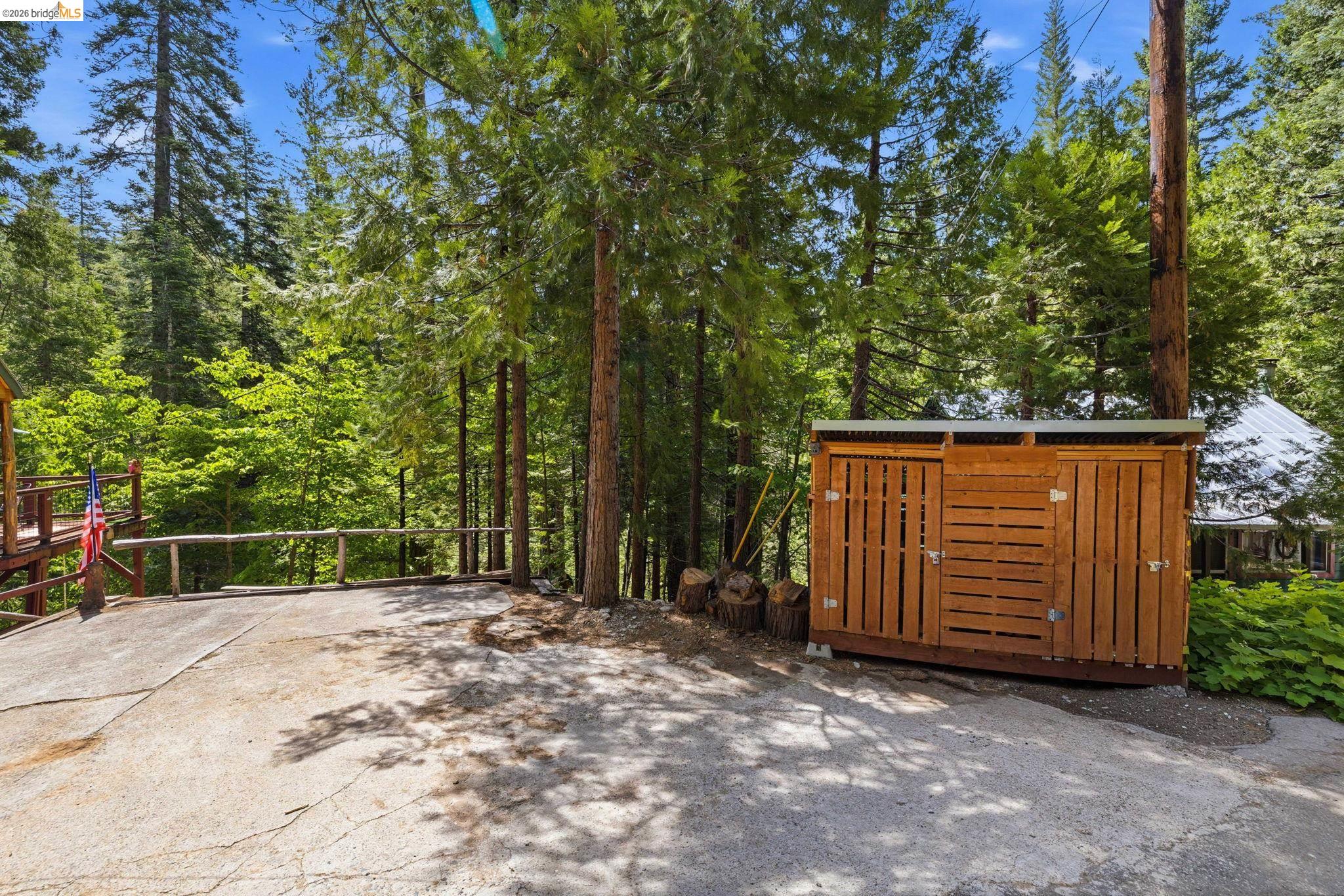 25657 Long Barn Sugar Pine Road Long Barn, CA 95335 - Photo 31 of 38