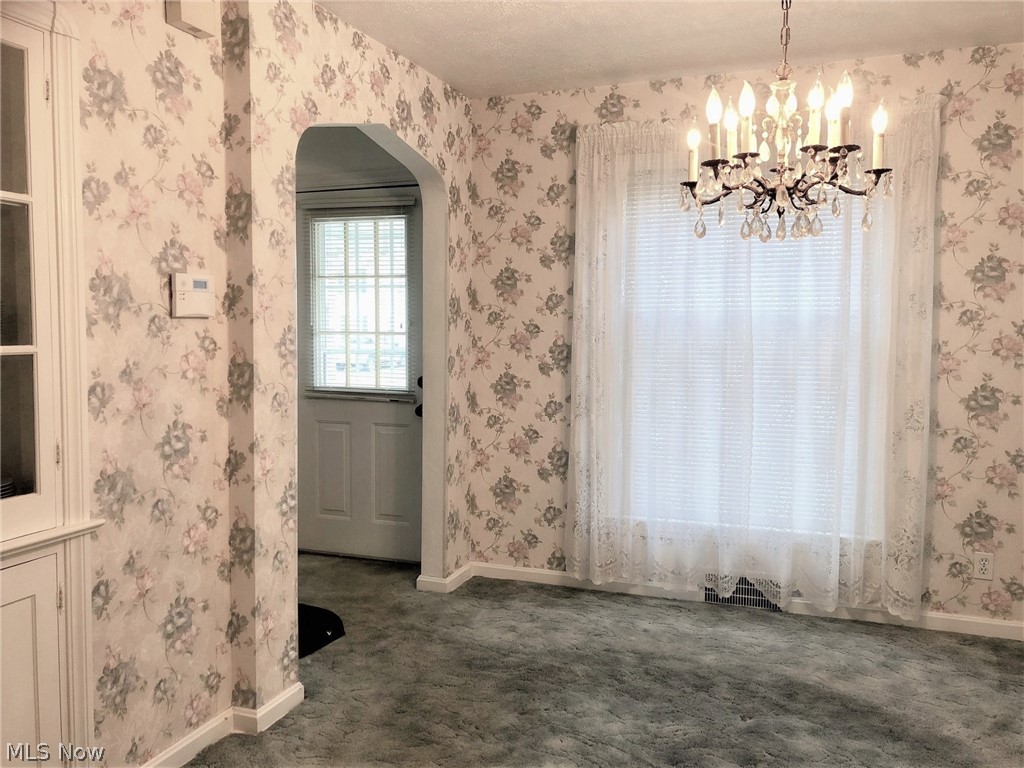 16409 Munn Road Cleveland, OH 44111 - Photo 5 of 15 Gallery Image 5