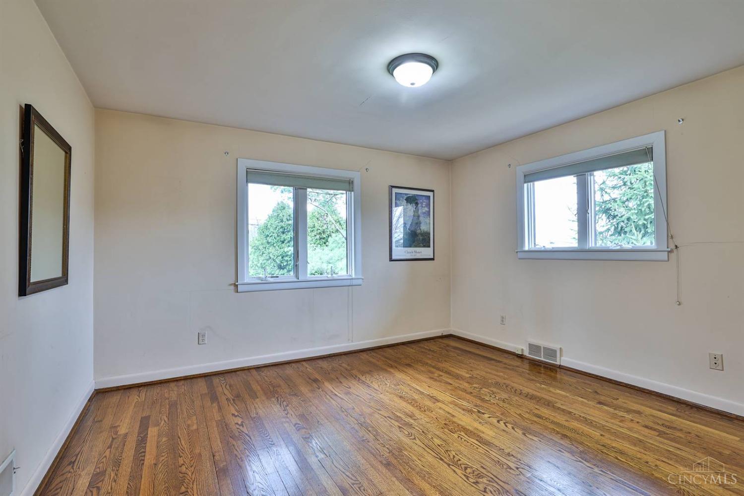 331 Compton Road Wyoming, OH 45215 - Photo 20 of 50