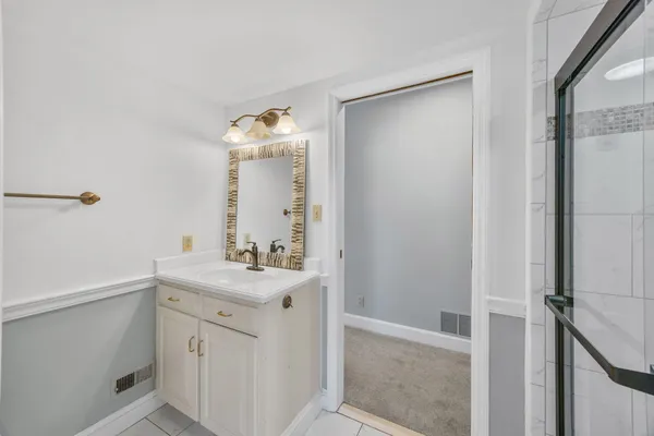 $749,000 | 127 Twin Lakes Drive, Moore, SC 29369