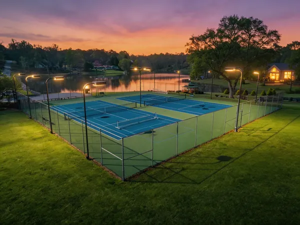 $749,000 | 127 Twin Lakes Drive, Moore, SC 29369