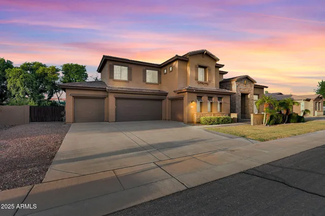 $1,168,000 | 1930 East Sagittarius Place, Chandler, AZ 85249