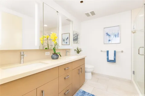 $1,288,000 | 555 South Street, Unit 1205, Honolulu, HI 96813