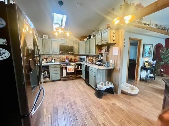 $699,900 | 85 Jason Avenue, Jefferson, NH 03583