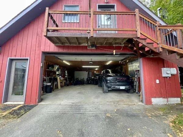 $689,900 | 85 Jason Avenue, Jefferson, NH 03583