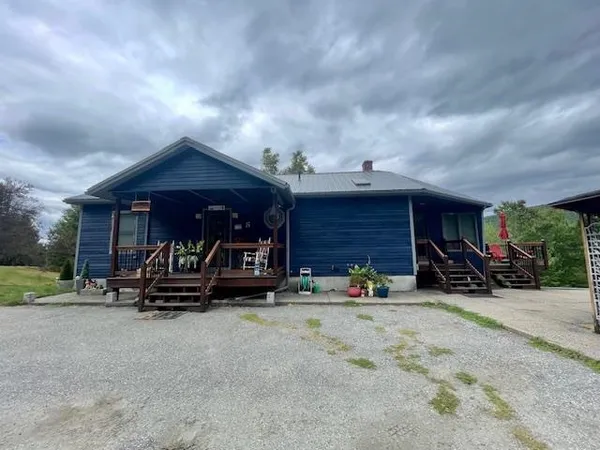 $689,900 | 85 Jason Avenue, Jefferson, NH 03583