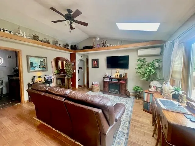 $699,900 | 85 Jason Avenue, Jefferson, NH 03583