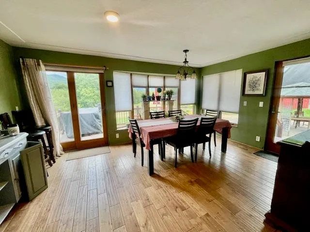 $699,900 | 85 Jason Avenue, Jefferson, NH 03583