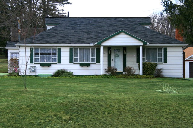 1175 Mercer Road Franklin, PA 16323 - Photo 1 of 1 Main View