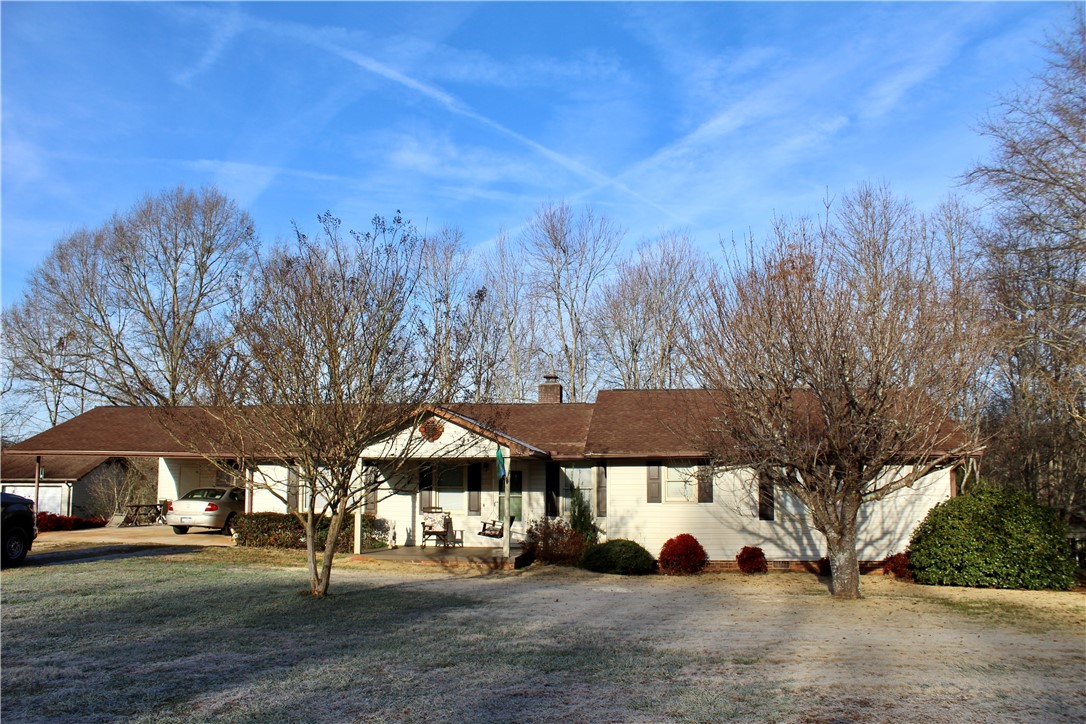 103 Hutton Road Liberty, SC 29657 - Photo 1 of 19