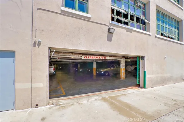 a view of a tall building