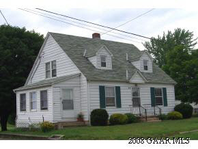 614 Battlefield Road New Hope, VA 24437 - Photo 2 of 12 a view of a back yard of the house