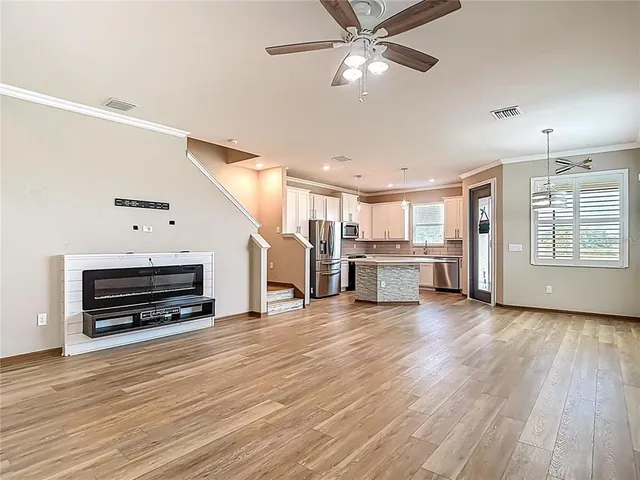 $2,295 | 11291 Cay Spruce Way, San Antonio, FL 33576