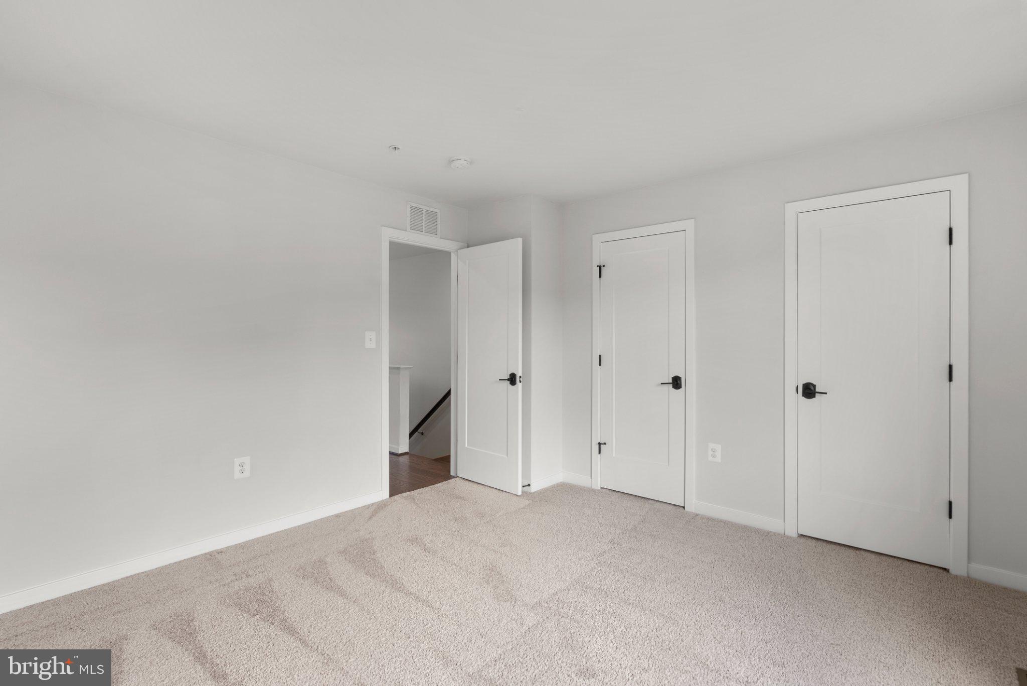 820 Thompson Crescent, Unit 26 Rockville, MD 20852 - Photo 25 of 33 Gallery Image 25