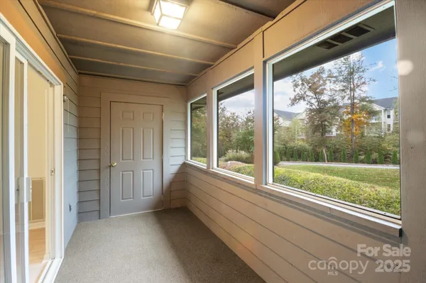 $349,000 | 102 Fox Den Court, Hendersonville, NC 28792