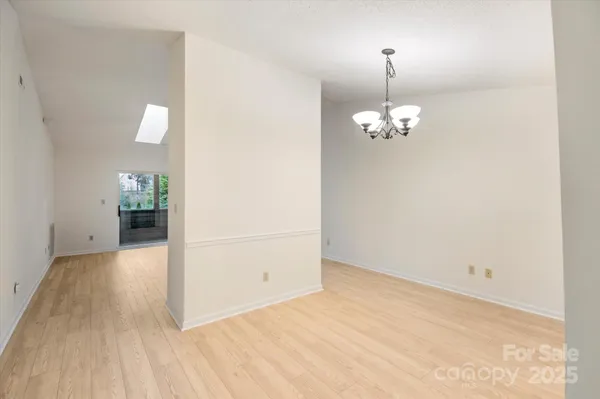 $349,000 | 102 Fox Den Court, Hendersonville, NC 28792