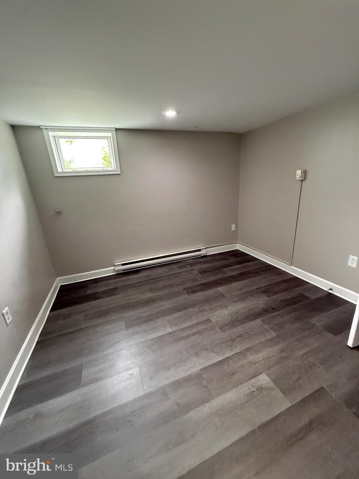 526 Random Road Baltimore, MD 21229 - Photo 11 of 13 Gallery Image 11