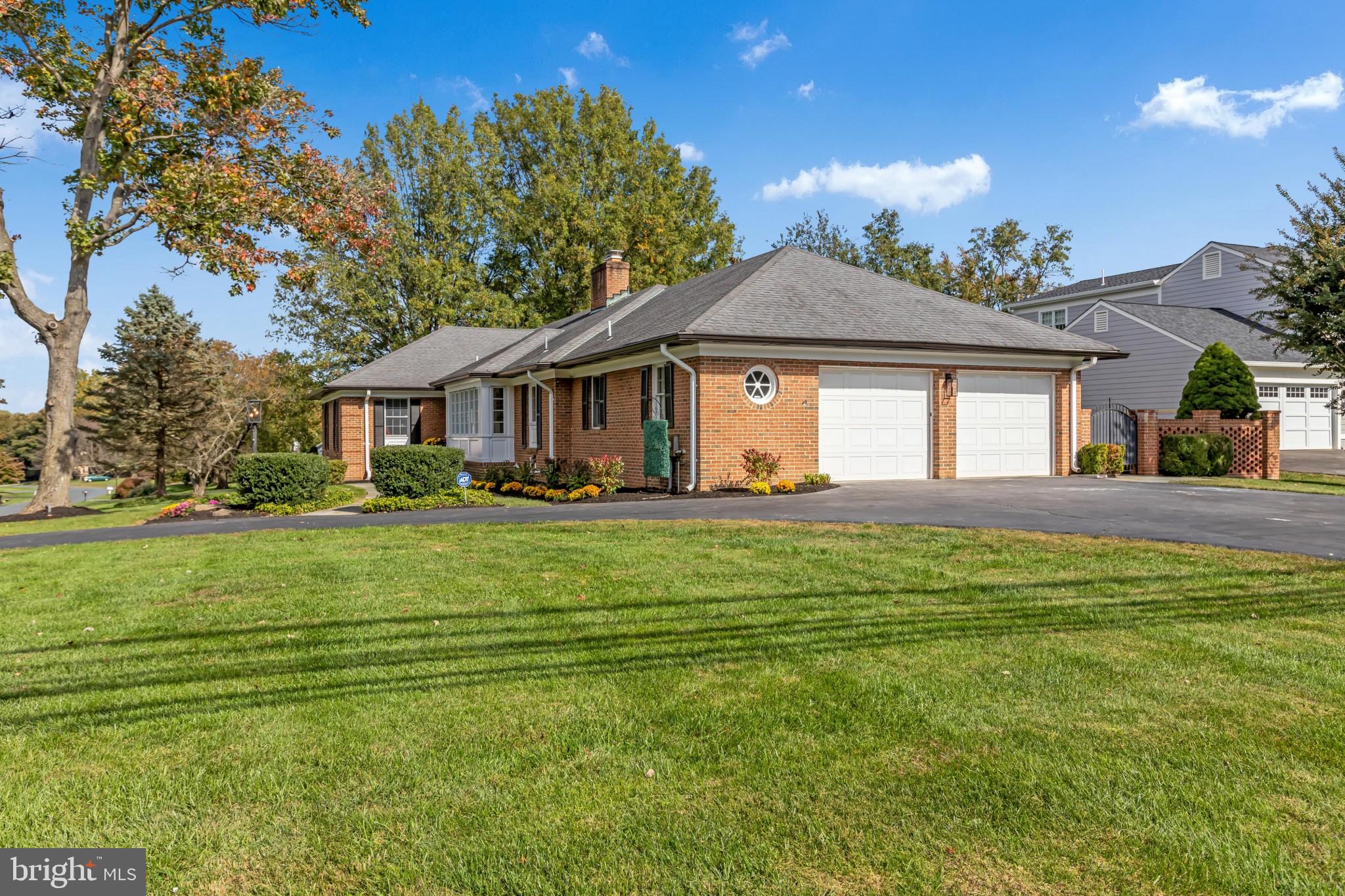 9801 Kendale Road Potomac, MD 20854 - Photo 3 of 47 Gallery Image 3