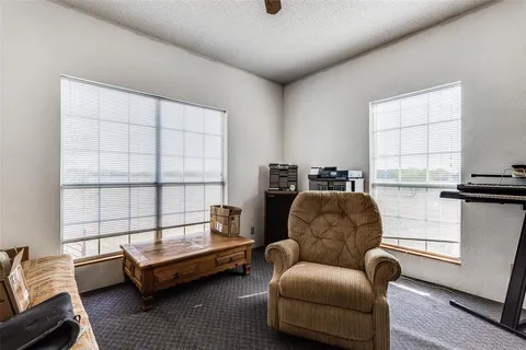 $638,500 | 18025 County Road 4052, Kemp, TX 75143