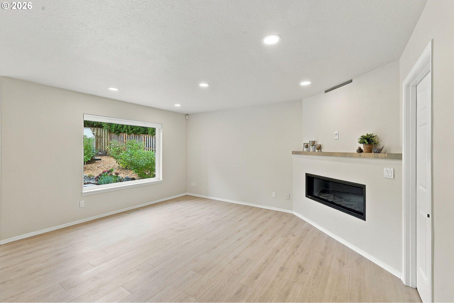 14022 Southwest Chehalem Court Portland, OR 97223 - Photo 35 of 41 Gallery Image 35