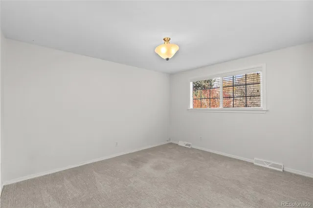 $3,000 | 3924 South Whiting Way, Denver, CO 80237