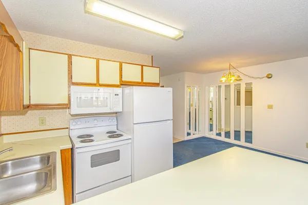 $189,000 | 1870 Auburn Lane, Unit 21F, Surfside Beach, SC 29575