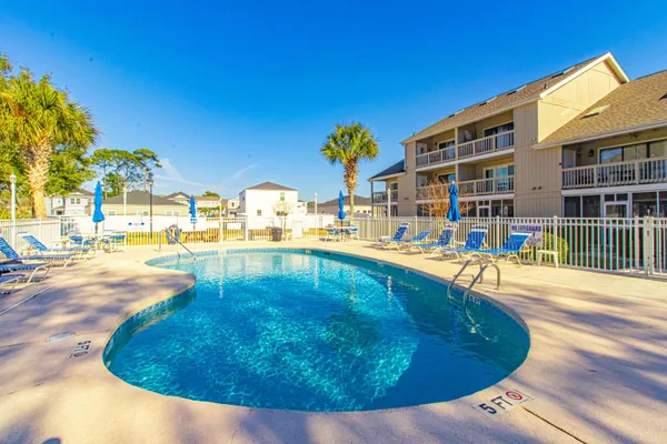 $189,000 | 1870 Auburn Lane, Unit 21F, Surfside Beach, SC 29575
