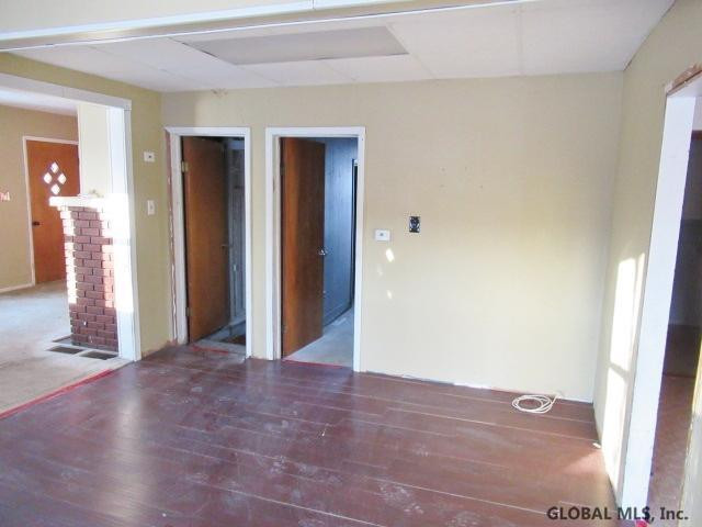 406 Kings Road Schenectady, NY 12304 - Photo 20 of 26 Photo 21