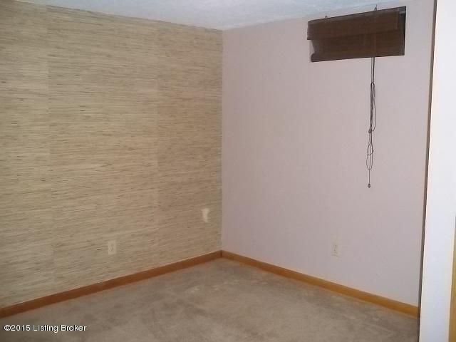 3685 Bells Ml Road Shepherdsville, KY 40165 - Photo 24 of 35 103_1459.JPG
